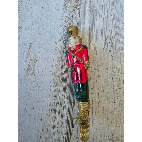 Vintage soldier nutcracker glass clip glitter gold mini Xmas tree - Picture 1 of 9